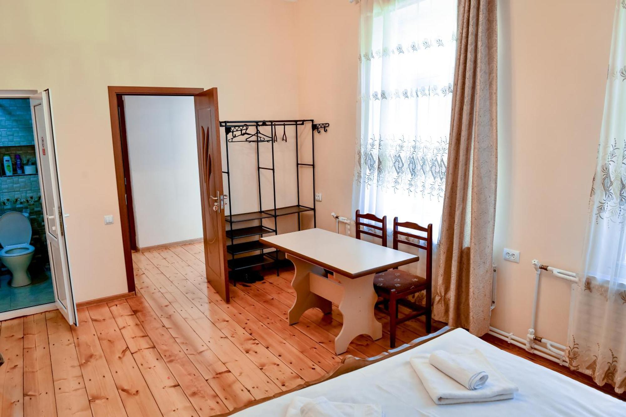 غيومري Guest House David'S B&B المظهر الخارجي الصورة
