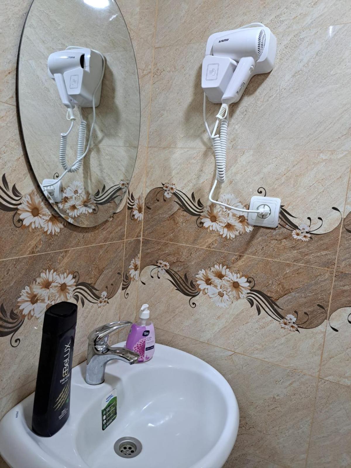 غيومري Guest House David'S B&B المظهر الخارجي الصورة